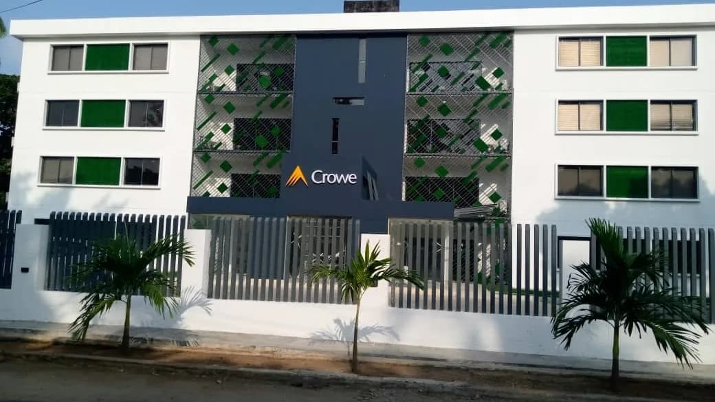 Crowe Dafinone in Victoria Island
