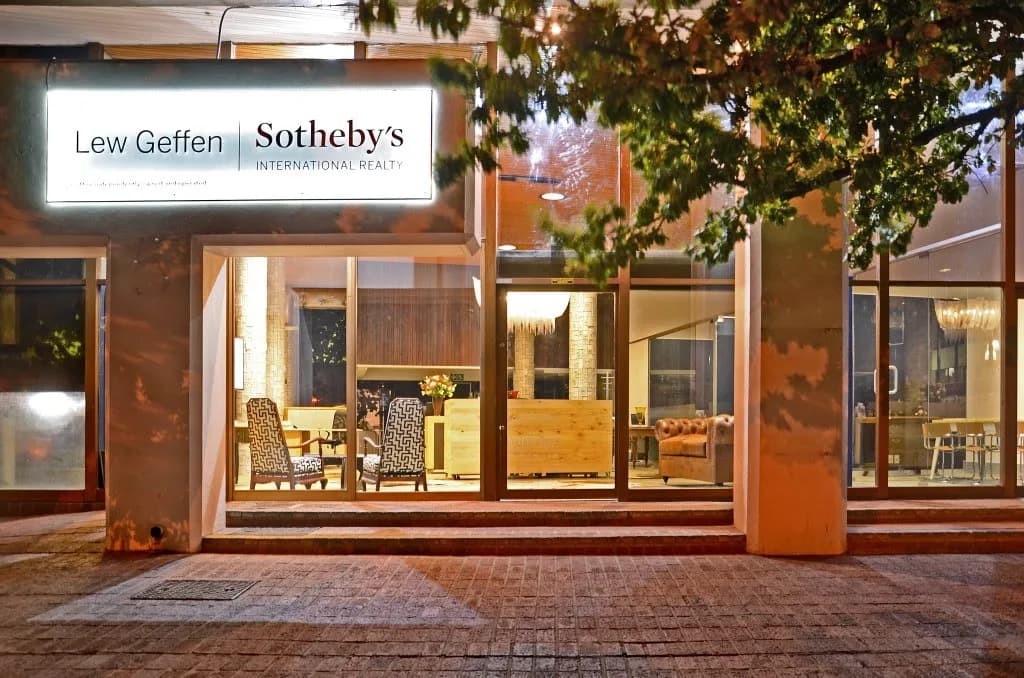 Lew Geffen Sotheby's International Realty Stellenbosch in Die Boord