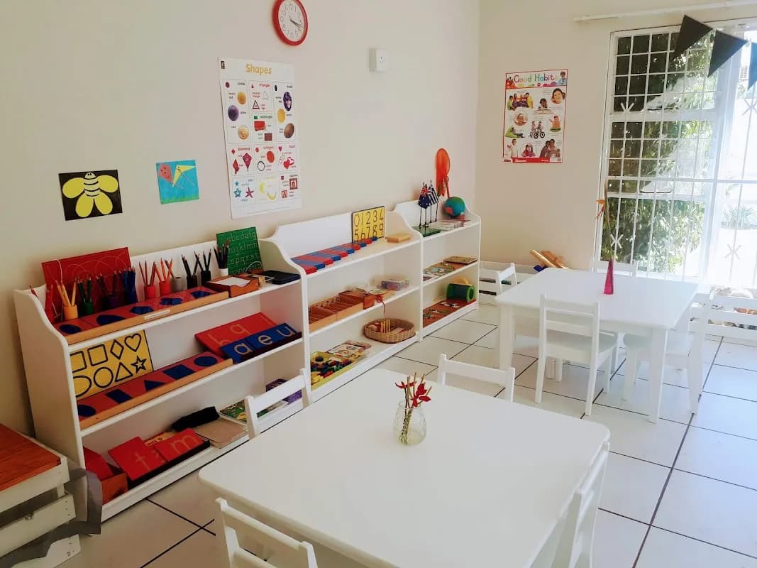 Different Strokes Montessori - Norwood in Norwood
