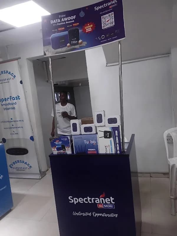 Spectranet Office, Shitta Bustop in Adeniran Ogunsanya
