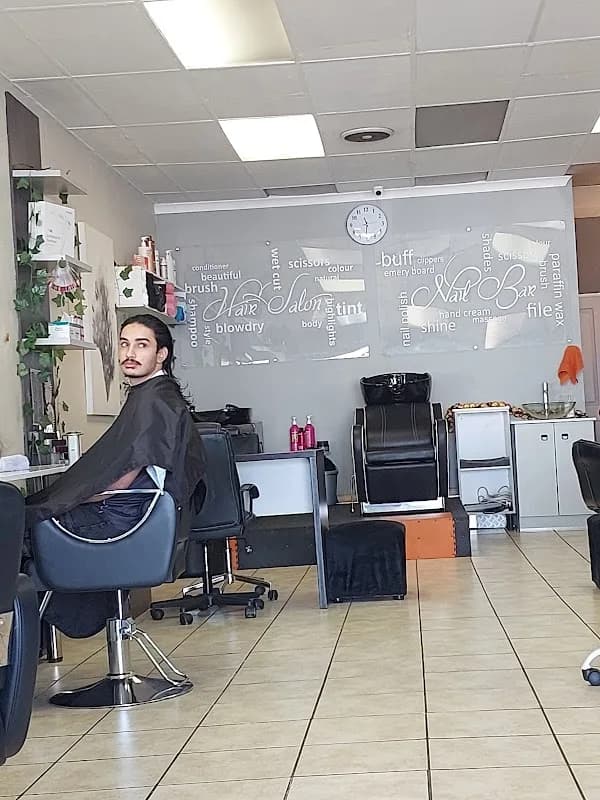 Amir's Hair and Beauty Salon in Randburg
