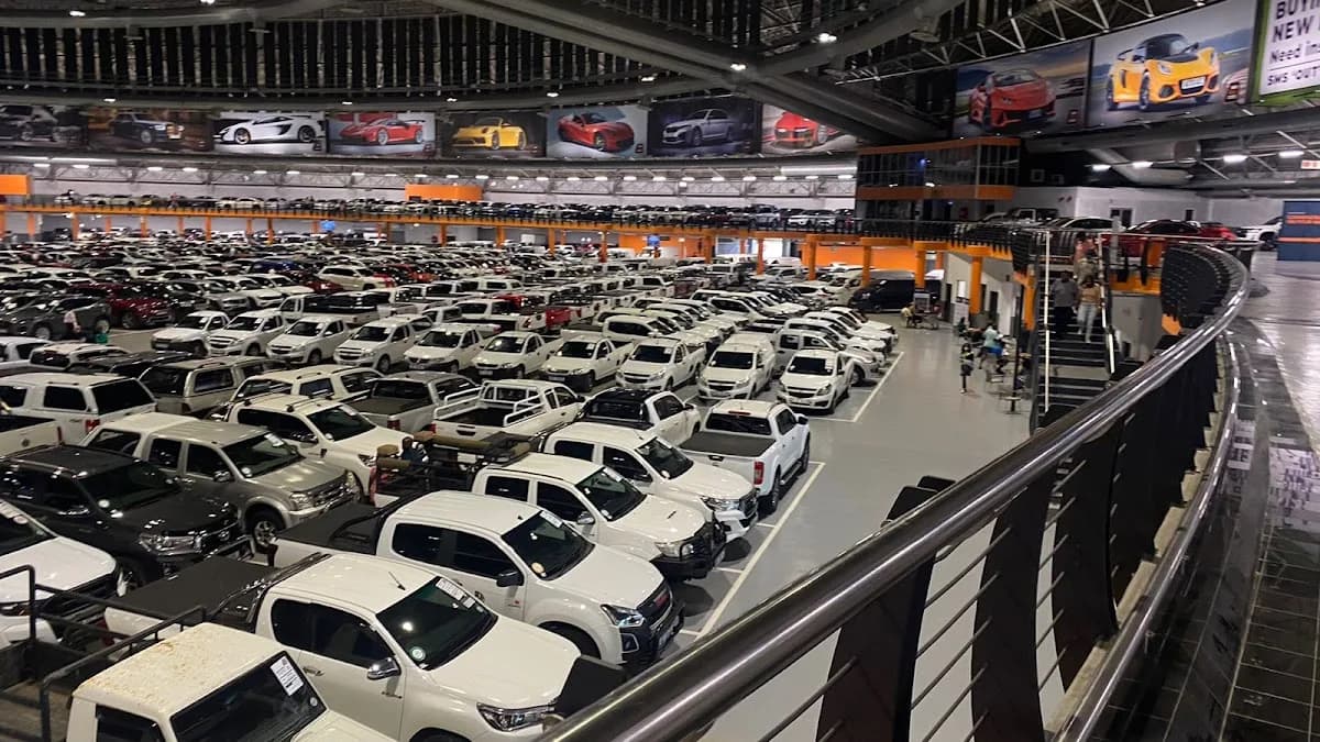 WeBuyCars Dome in Randburg