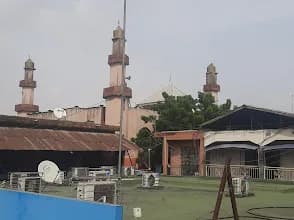 8 ucheubochi Ojo Alaba, Lagos State in Ojo