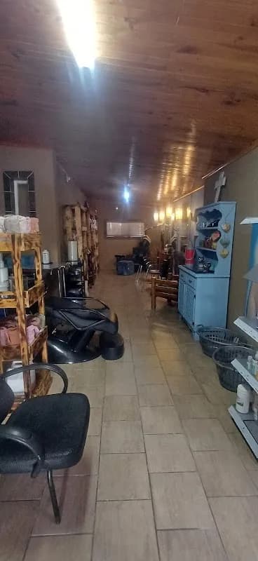 Cabelo Stylists in Kariega
