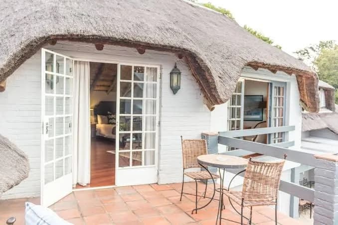 Thatchfoord Lodge in Sandton