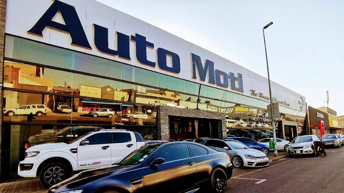 AUTO MOTI in Flora Park