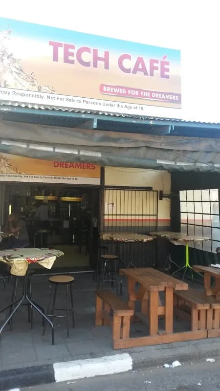 Tech Cafe in Willows