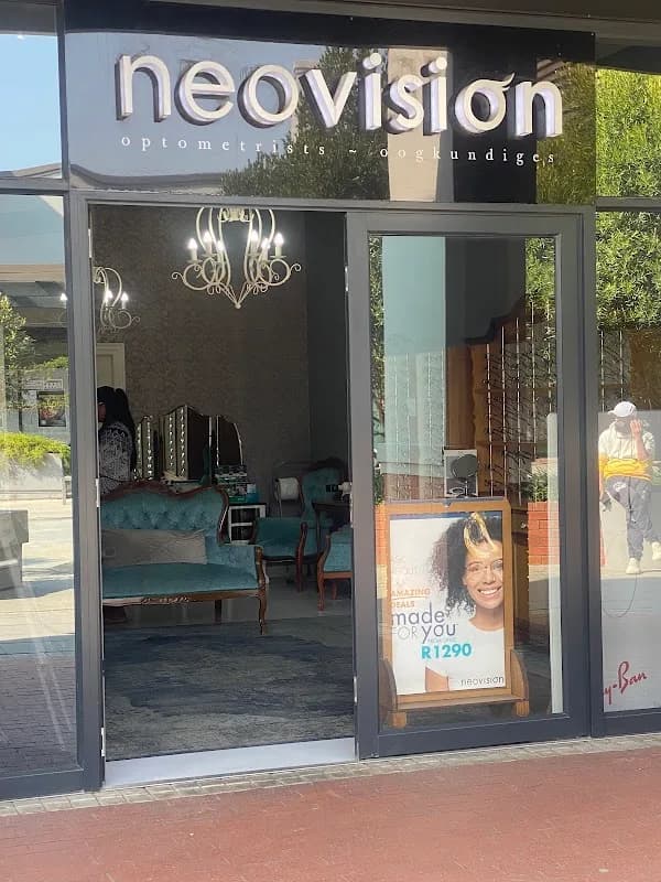 Neovision Optometrist Village Square in Durbanville