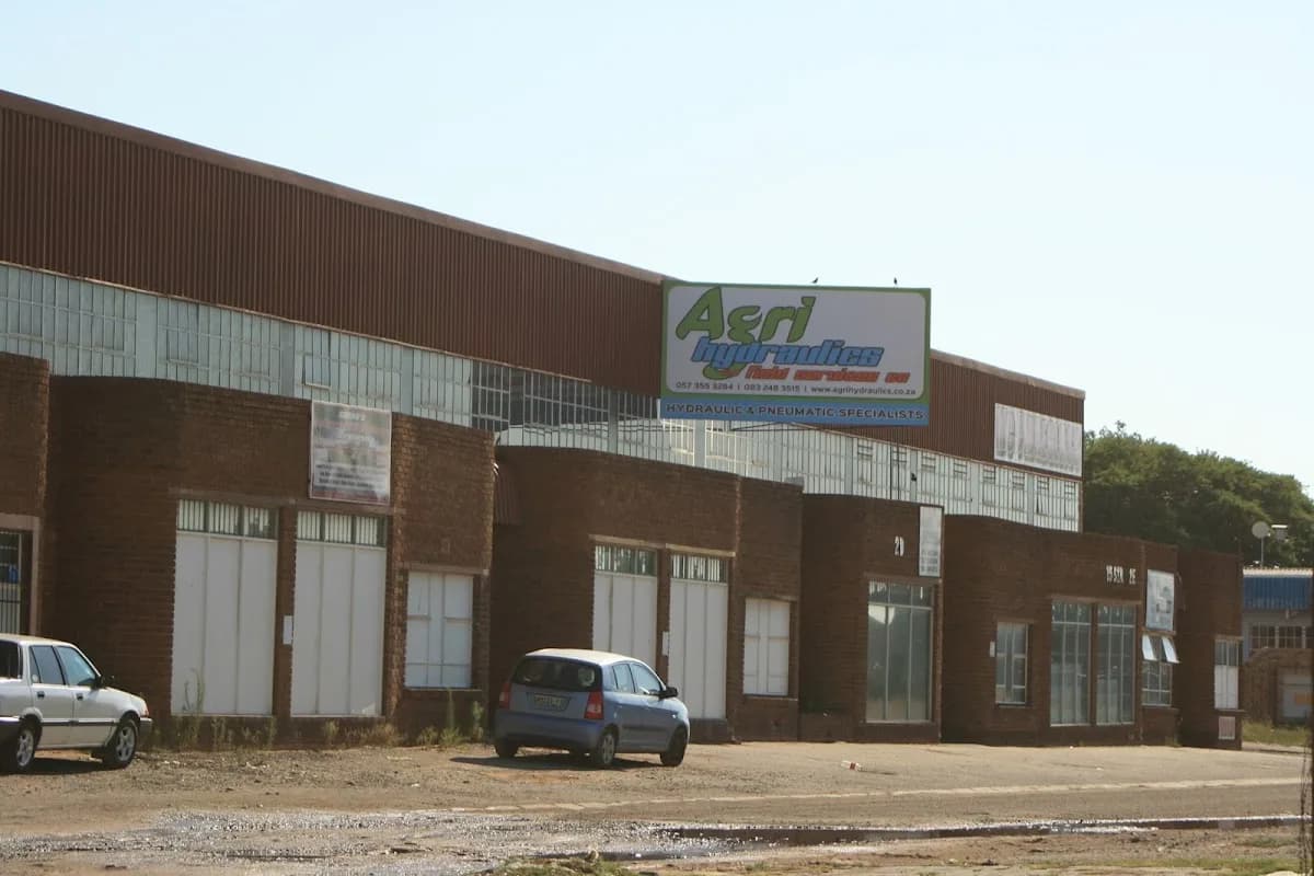 Agri Hydraulics & Field Services in Riebeeckstad