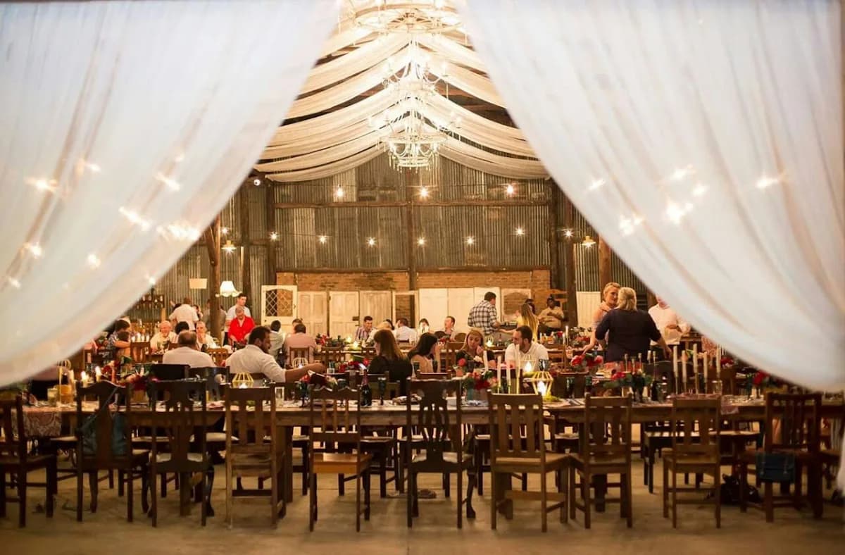 Aurora Wedding and Function Venue in Safari Extension