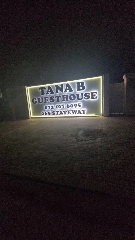 TANA B Guesthouse in Welkom CBD
