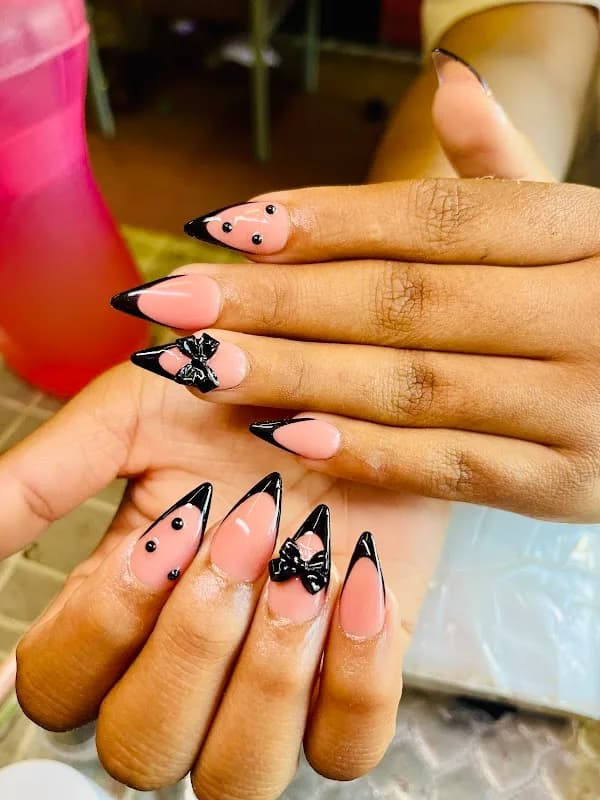 Mikes nails and lashes studio in Bhisho CBD