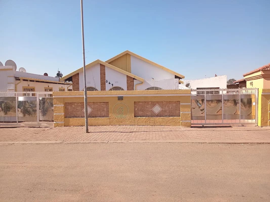 Oliz Properties in Esther Park