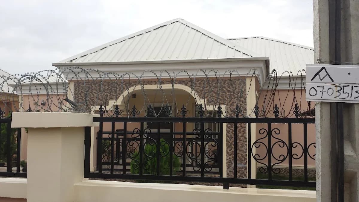 Beauty&Katz Multi Collections in Lugbe