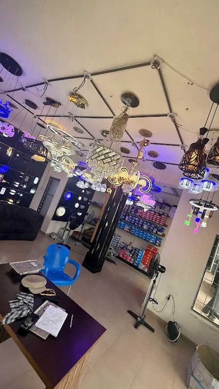 Premium universal electricals in Ozuoba