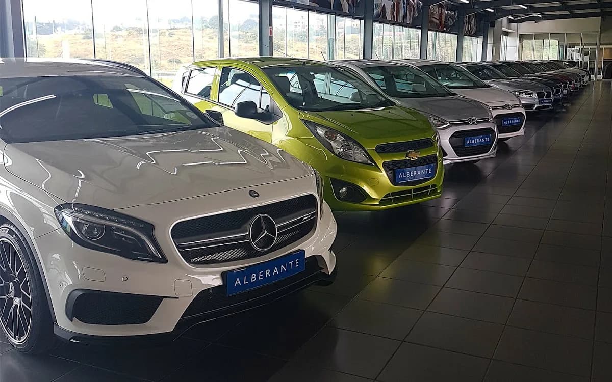 Alberante Autobody Repair Centre in Alberton