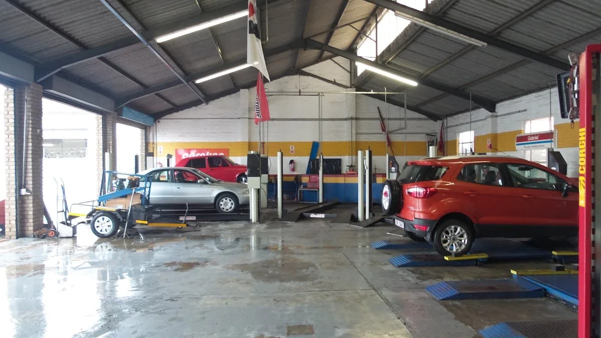 Somerset Fitment Centre in Somerset West CBD