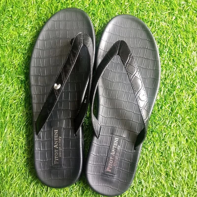 De-marcele clothings in Eleme