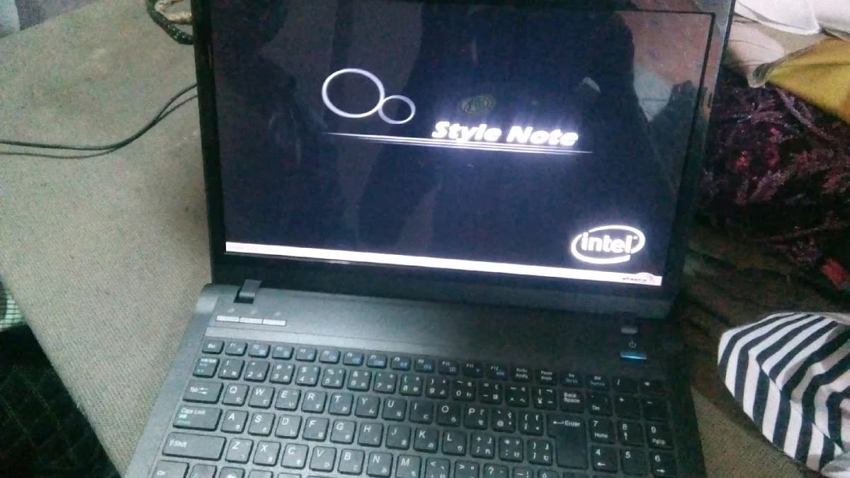Simple Touch computer service in Mushin