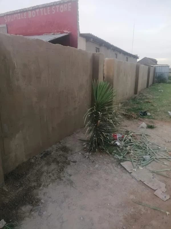 Dumile Drankwinkel in Zamdela