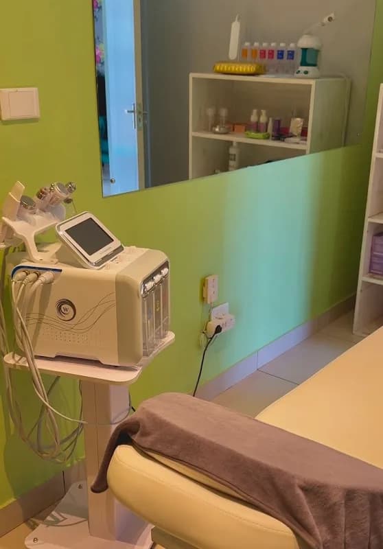 Aesthetique Luminae Beauty and Health Spa in Weltevreden Park