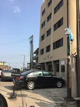 Ladi Lak Medical Centre in Bariga