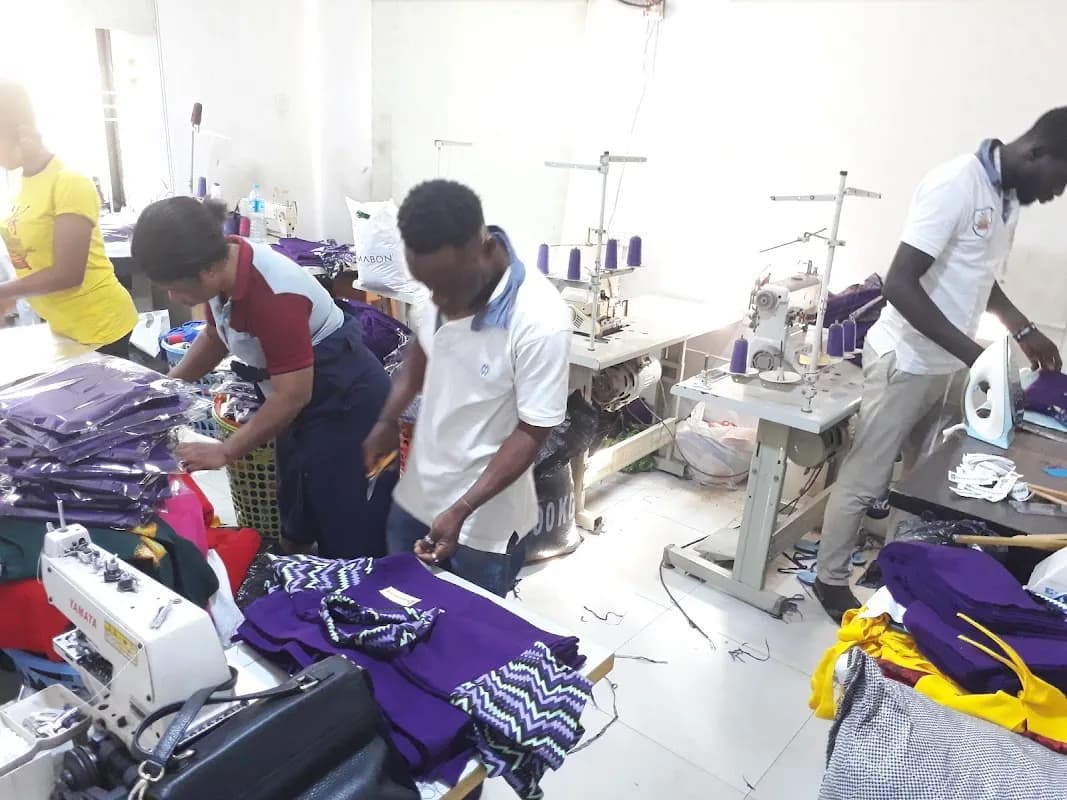 MMABON' Custom & Retail in Victoria Island