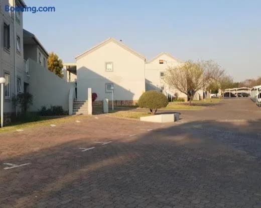 Sunninghill apartment in Sunninghill