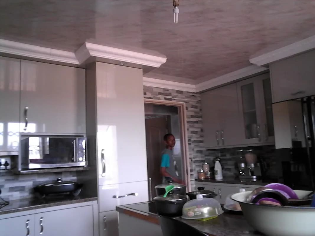Nkosi' Carpentry Works and Renovations in Thabong