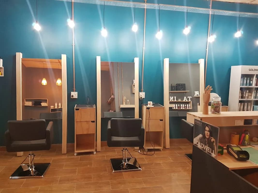 Manetain Hair Studio in Garsfontein