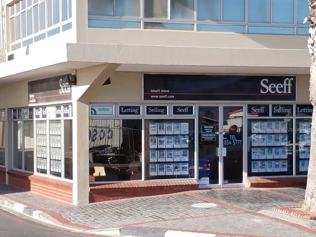 Seeff Strand in Gordon's Bay