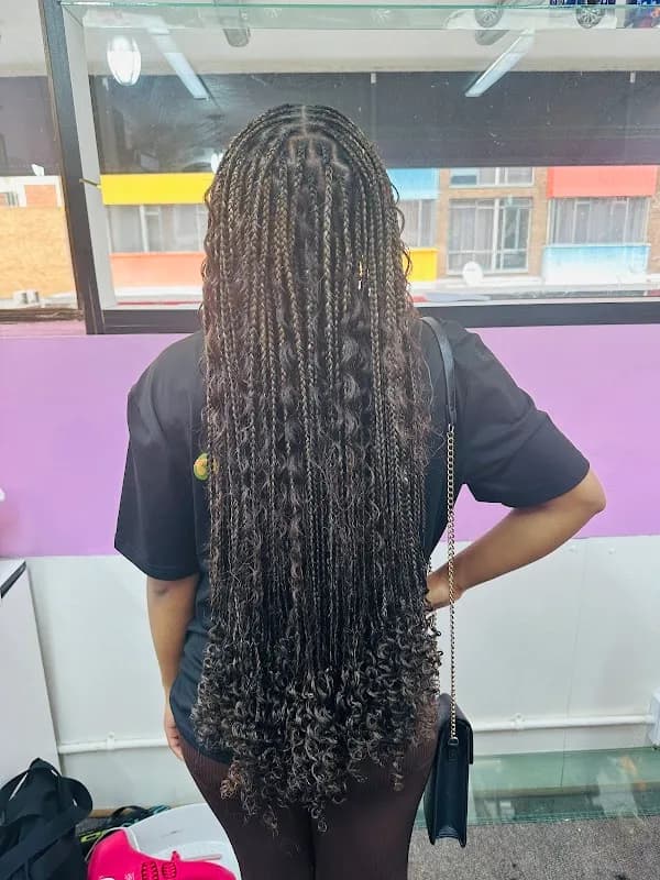 Leey Beauty Bar in Braamfontein