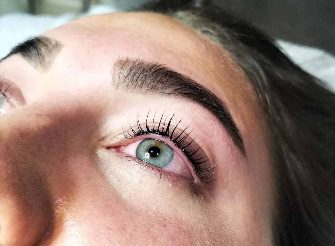 Emma's Express Beauty Studio in Somerset West CBD