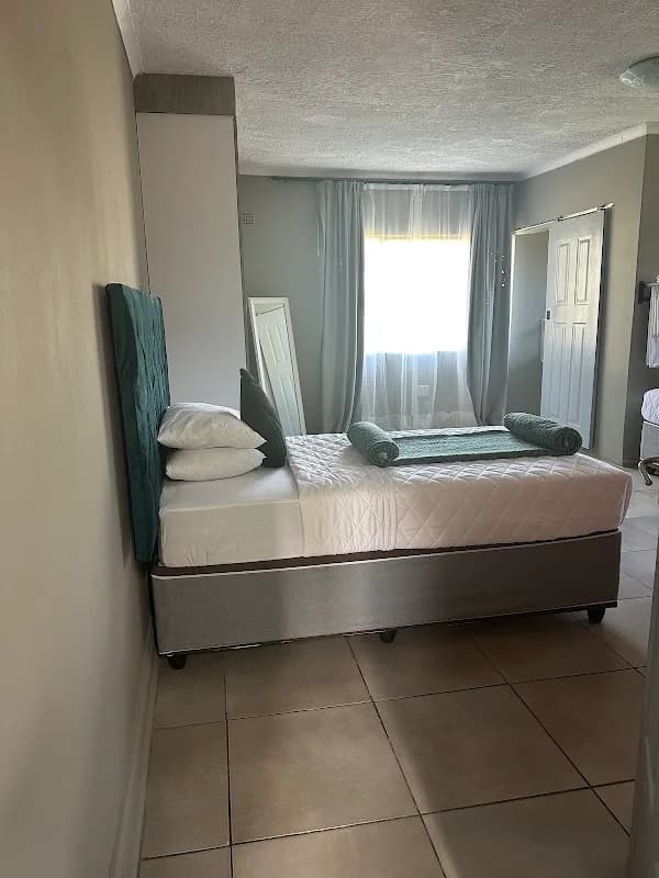 Tranquil Retreat Guest House in Arboretum