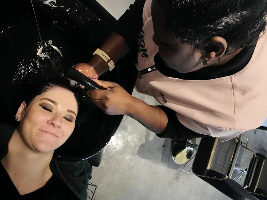 Mooi Co. Hair and Beauty Spa in Waterkloof Ridge