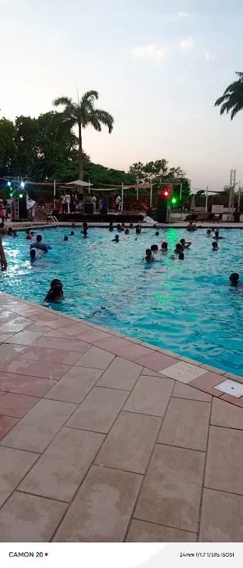 Proina streches in Maitama