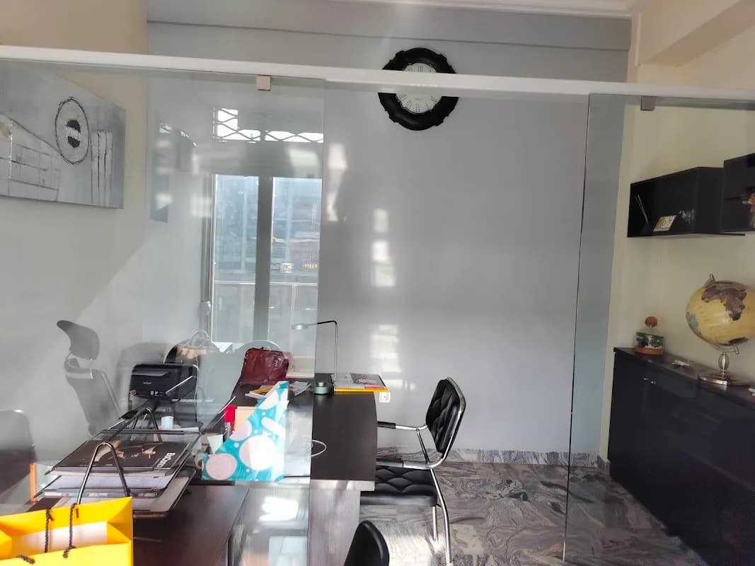 DHL Service Point (Trips Shop Ltd) in Gwarinpa