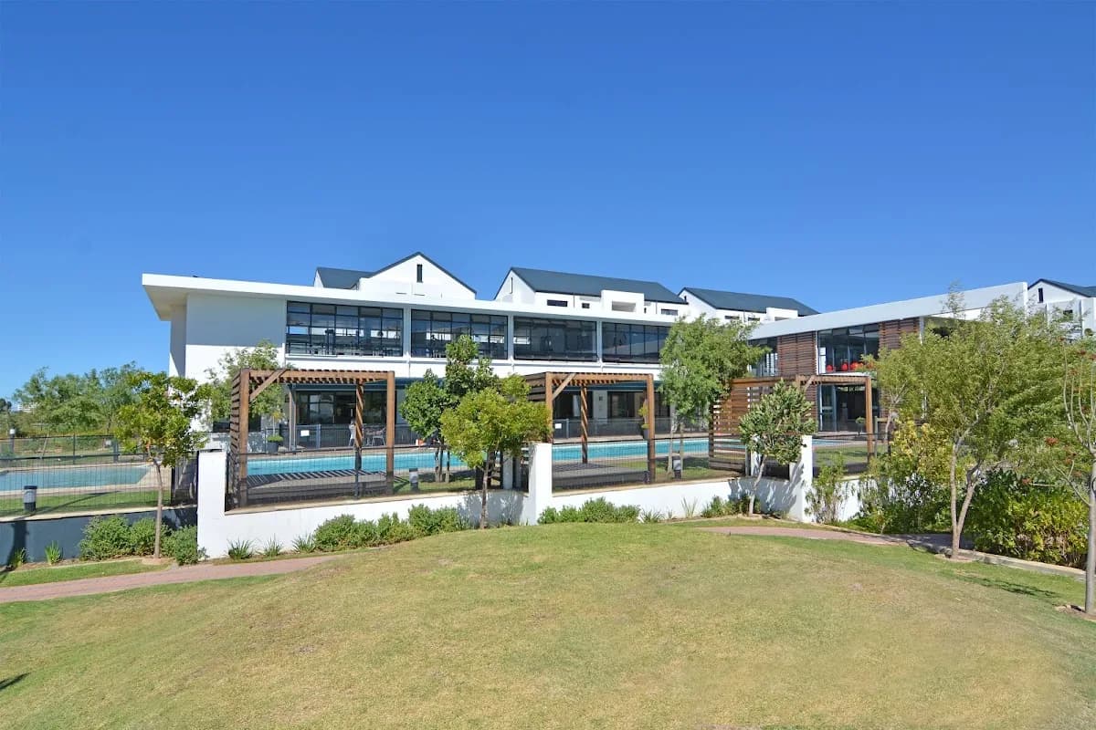 De Velde Lifestyle Estate. in Strand
