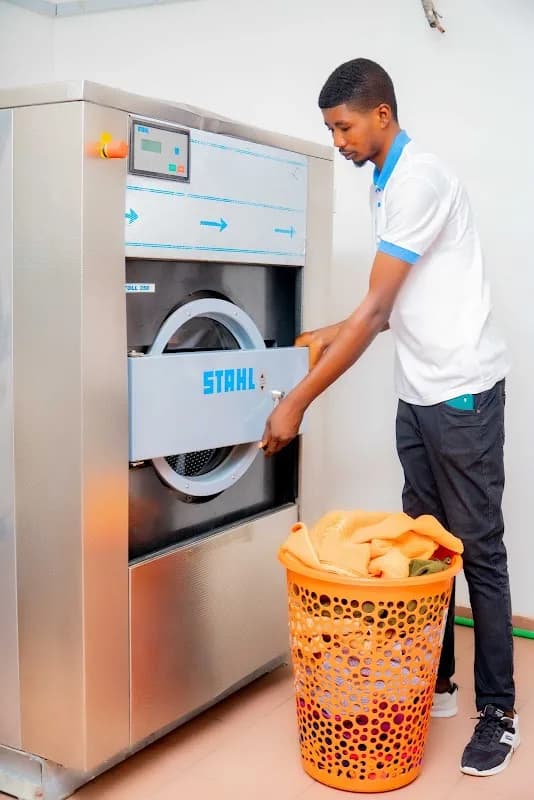 Ghamdi Elegant Laundry and Dry Cleaning Services - Garki Branch in Apo