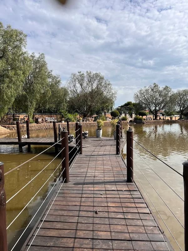 Swan Lake Suites in Benoni