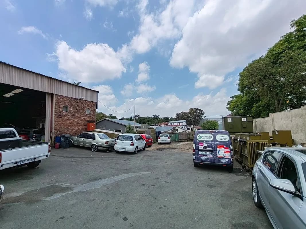 DC AUTO MECH in Midrand
