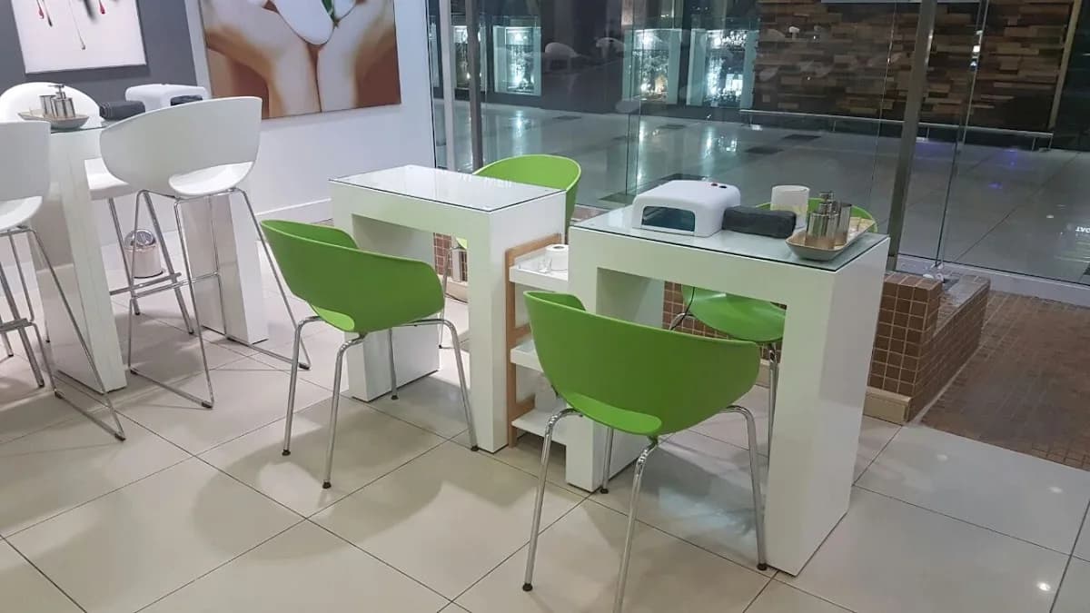 Indiglo nail and beauty bar in Bedfordview