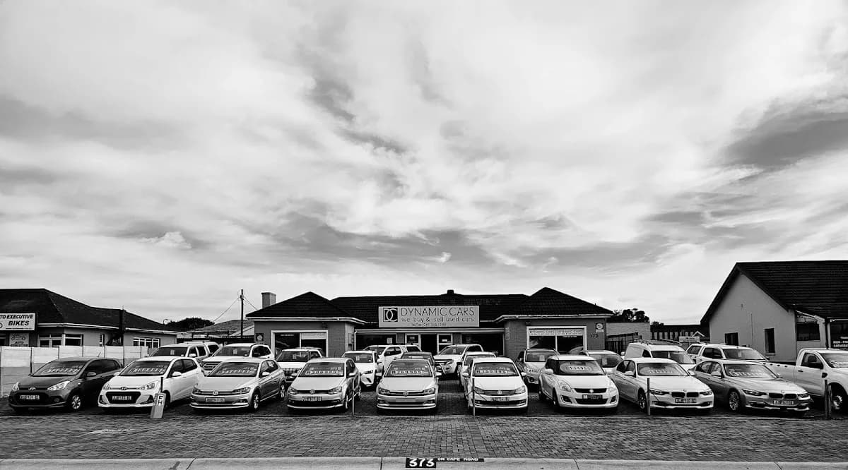 Dynamic Cars in Humewood