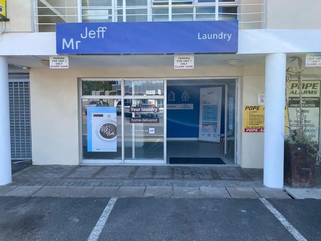 Mr Jeff Durbanville Laundry in Durbanville