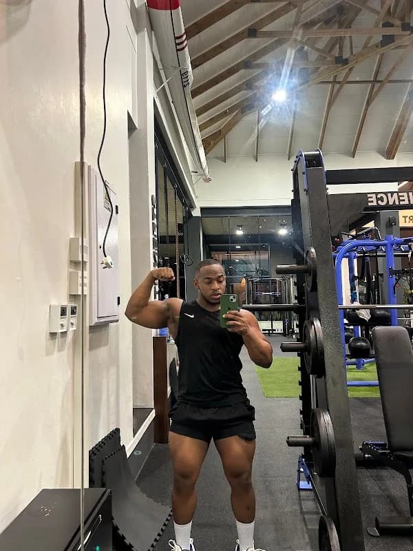 Dalisu Goge Elite Personal Trainer in Shaka's Rock