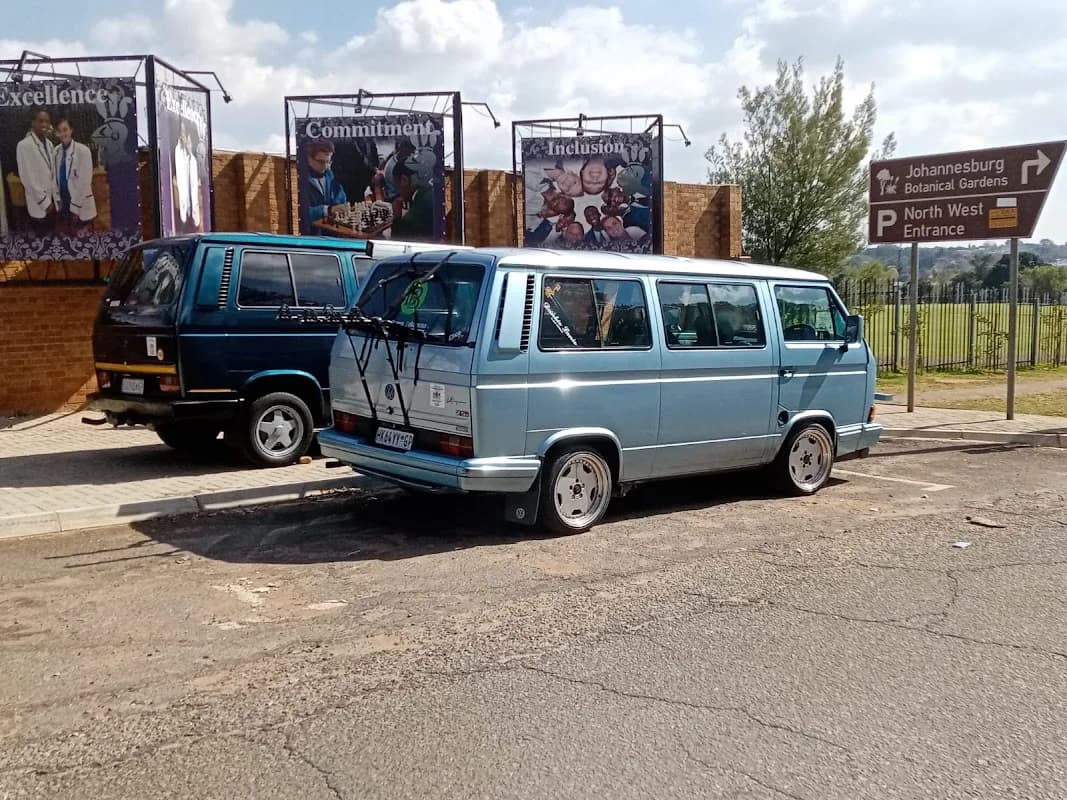 Magogo's scholar Transport in Orlando