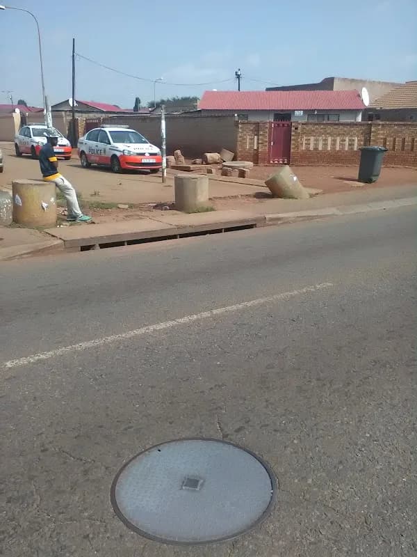SAPS Dobsonville Police Station in Dobsonville