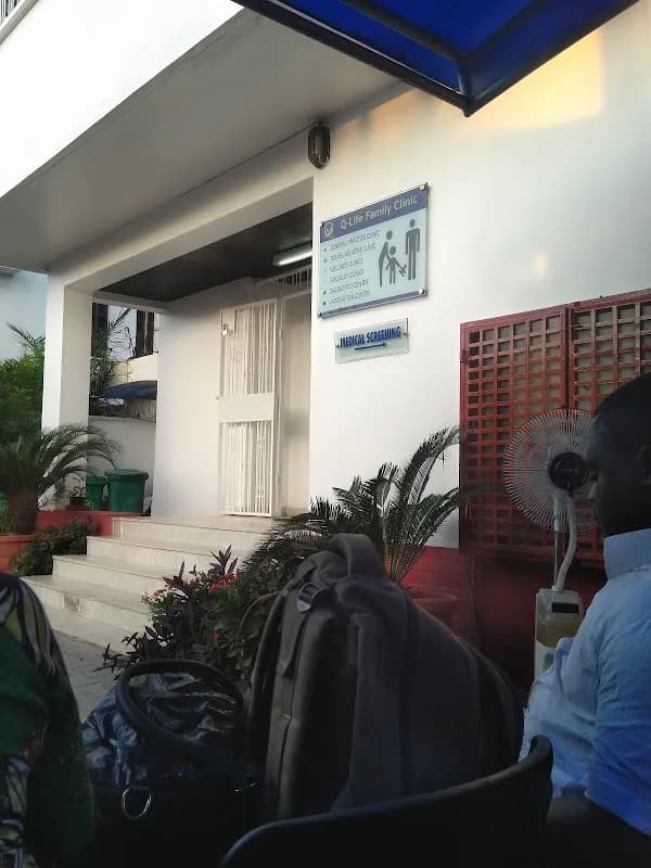 Q-Life Family Clinic in Awolowo Road