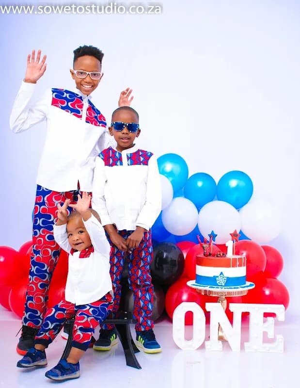 Cake Smash & Family Photo Studio in Soweto