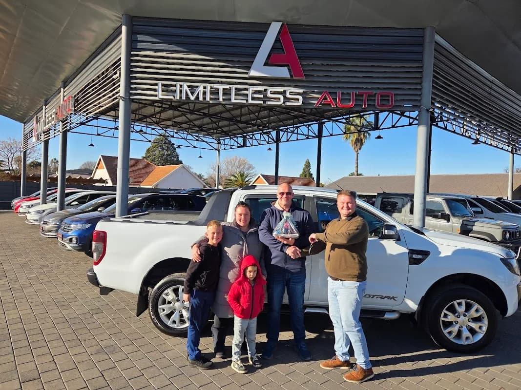 Limitless Auto in Park West